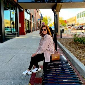 Meet your Posher, Joanna